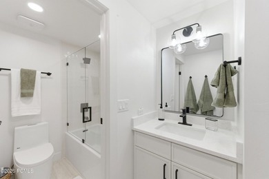 This stunning 4-bedroom, 2.5-bath end-unit residence in the Park - photo 26