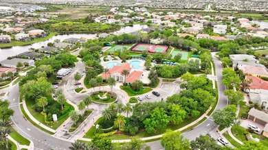Welcome to resort style living at its finest. This beautiful 3BR - photo 26