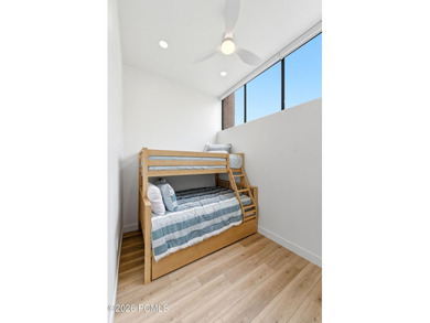 This stunning 4-bedroom, 2.5-bath end-unit residence in the Park - photo 32