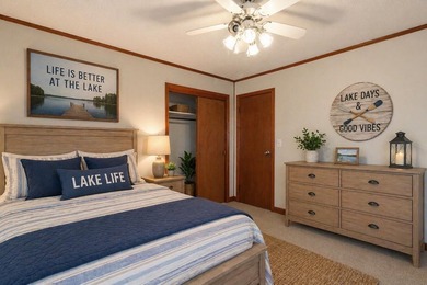 Welcome to your dream lakefront retreat-a stunning brick ranch - photo 34