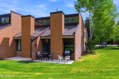 This stunning 4-bedroom, 2.5-bath end-unit residence in the Park - photo 36
