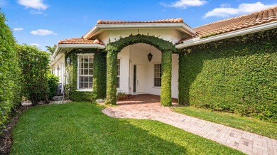 Beautifully maintained 3-bedroom, 3-bath home in the highly - photo 1