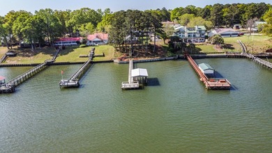 Welcome to your dream lakefront retreat-a stunning brick ranch - photo 54