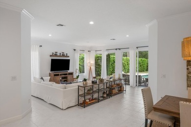 Beautifully maintained 3-bedroom, 3-bath home in the highly - photo 6