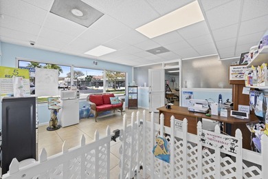 Well-established pet grooming salon in Deerfield Beach, located - photo 2