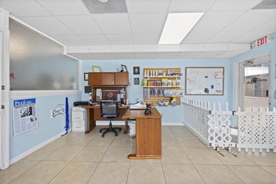 Well-established pet grooming salon in Deerfield Beach, located - photo 3