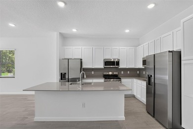 Luxury 12-Bedroom Short-Term Rental Opportunity Minutes from - photo 8