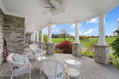 Experience luxury lakefront living in the prestigious gated - photo 11