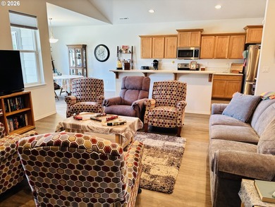 Newly built and thoughtfully designed with future potential in - photo 12
