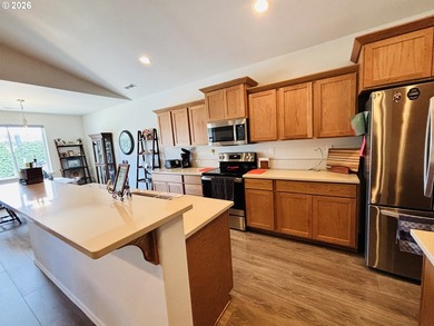 Newly built and thoughtfully designed with future potential in - photo 13
