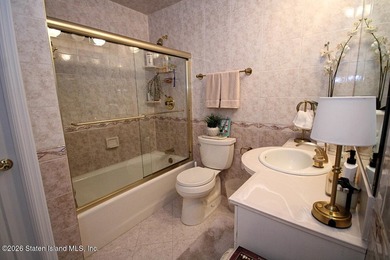 WELCOME TO STONEGATE AT GRASMERE-One of Staten Island's premier - photo 14