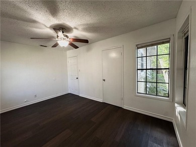 Great Investment opportunity for someone looking to add to a - photo 16