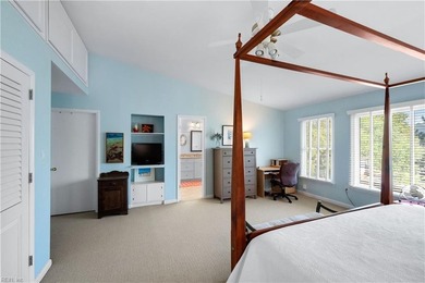 Beautiful six bedroom, four full bathroom oceanside coastal home - photo 16