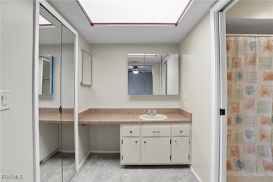Welcome to easy living in this 2-bedroom + den, 2-bath condo - photo 22