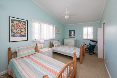 Beautiful six bedroom, four full bathroom oceanside coastal home - photo 23