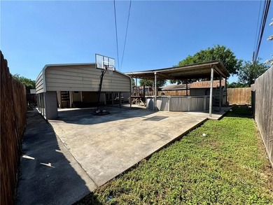 Great Investment opportunity for someone looking to add to a - photo 24