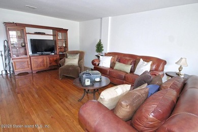 WELCOME TO STONEGATE AT GRASMERE-One of Staten Island's premier - photo 24
