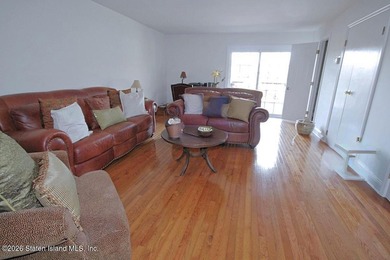 WELCOME TO STONEGATE AT GRASMERE-One of Staten Island's premier - photo 25