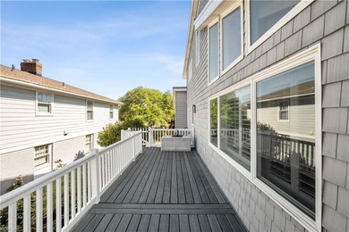 Beautiful six bedroom, four full bathroom oceanside coastal home - photo 29