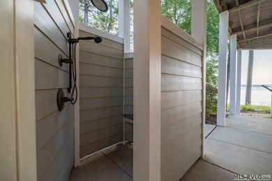 A MUST SEE BEAUTIFUL MAIN LAKE POINT HOME/PROPERTY - photo 30