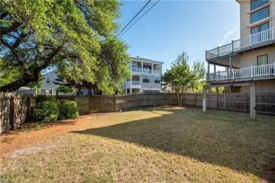 Beautiful six bedroom, four full bathroom oceanside coastal home - photo 34