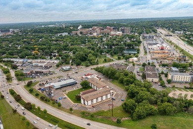 Outstanding opportunity for a centrally located Rochester, MN - photo 12