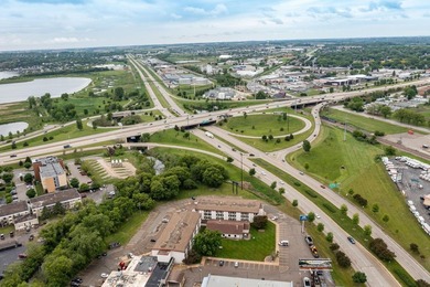 Outstanding opportunity for a centrally located Rochester, MN - photo 15