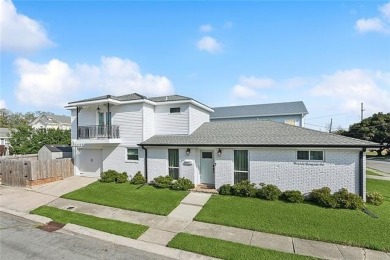 Lake Pontchartrain Home For Sale in New Orleans Louisiana