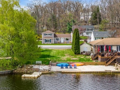Charming Craftsman Expanded Ranch with Lake Views & Turn-Key! - photo 2