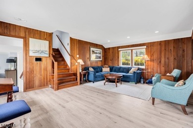 Charming Craftsman Expanded Ranch with Lake Views & Turn-Key! - photo 8