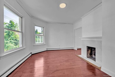 Welcome to this spacious single-family home in the heart of New - photo 9