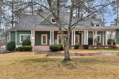 This exceptional three-bedroom, three-bathroom residence - photo 5