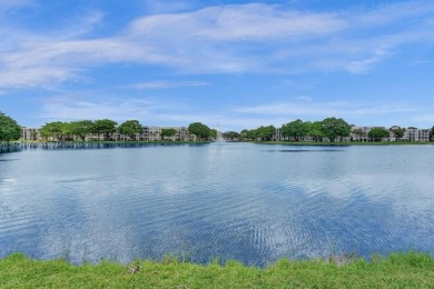 Lake Condo For Sale in Davie, Florida