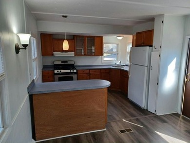 Bring your vision and make this home your own! This 2-bedroom - photo 6