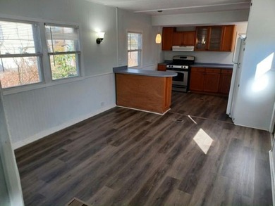 Bring your vision and make this home your own! This 2-bedroom - photo 7