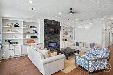 Unique penthouse in the heart of Savannah's Landmark Historic - photo 11