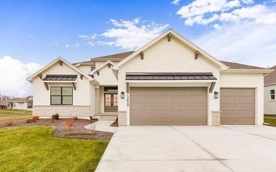 The Kinsley*-This 5 bedroom home has 2 bedrooms on the main lvl - photo 1