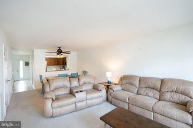 Riverfront Townhome with Private Boat Slip on the Warwick River! - photo 15