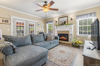 LOCATION, LOCATION, LOCATION! Nestled in highly sought-after - photo 22