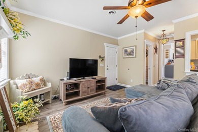 LOCATION, LOCATION, LOCATION! Nestled in highly sought-after - photo 23