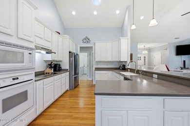 **SELLER OFFERING UP TO $7,500 IN CLOSING COSTS** Wake up to - photo 29