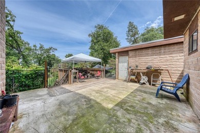 3 ACRES! 2 HOMES! As you pulling into the property, you will - photo 32