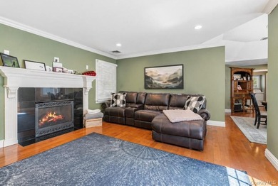 LOCATION, LOCATION, LOCATION! Nestled in highly sought-after - photo 34