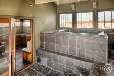 Unique penthouse in the heart of Savannah's Landmark Historic - photo 35
