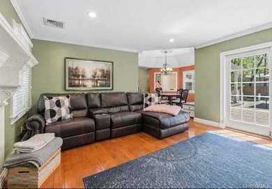 LOCATION, LOCATION, LOCATION! Nestled in highly sought-after - photo 35