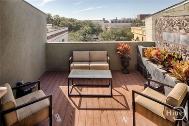 Unique penthouse in the heart of Savannah's Landmark Historic - photo 36
