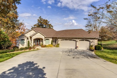 Lake Home For Sale in Loudon, Tennessee