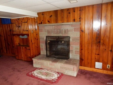 2 bedroom, 1 bath, 1 car garage with walkout basement deep lot - photo 6
