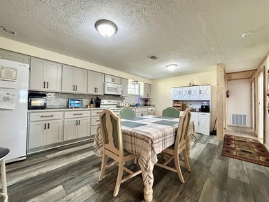 Check out this gorgeous 5 acre property with a country setting - photo 20