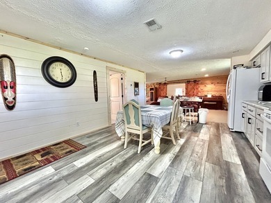 Check out this gorgeous 5 acre property with a country setting - photo 23
